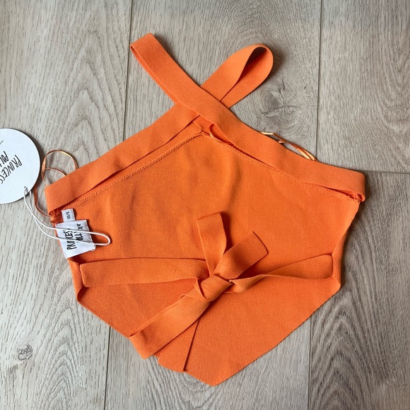 Princess Polly Backless Halter - Picture 2 of 3